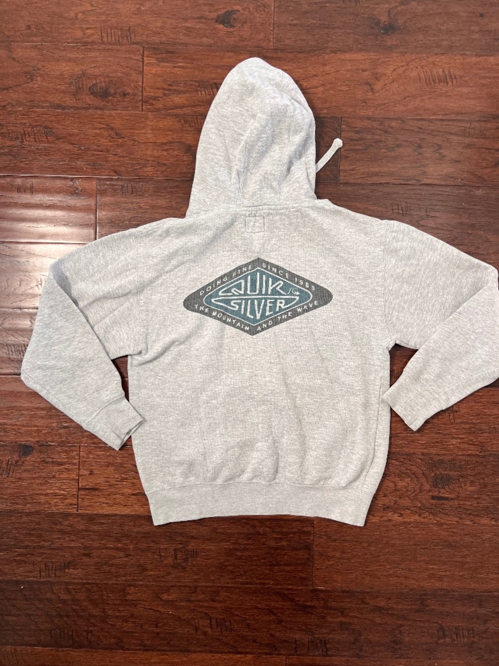 Vintage Quiksilver Gray Pullover Hoodie - Men’s Size Medium